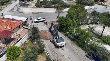 Düğerek’te yol çalışmaları başladı