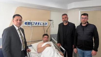 Elektrik akımına kapılan Akar’a ziyaret