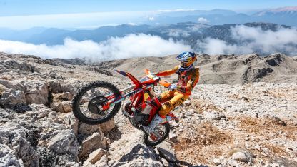 Enduro tutkunları 3 bin 200 rakıma tırmanacak