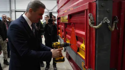 Erzurum’da örnek proje: "Reflektörle yol al güvende kal"