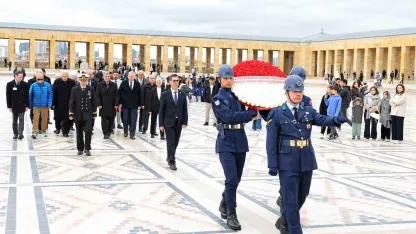 Fenerbahçe Divan Kurulu, kulübün kuruluşunun 119. yılında Anıtkabir’i ziyaret etti