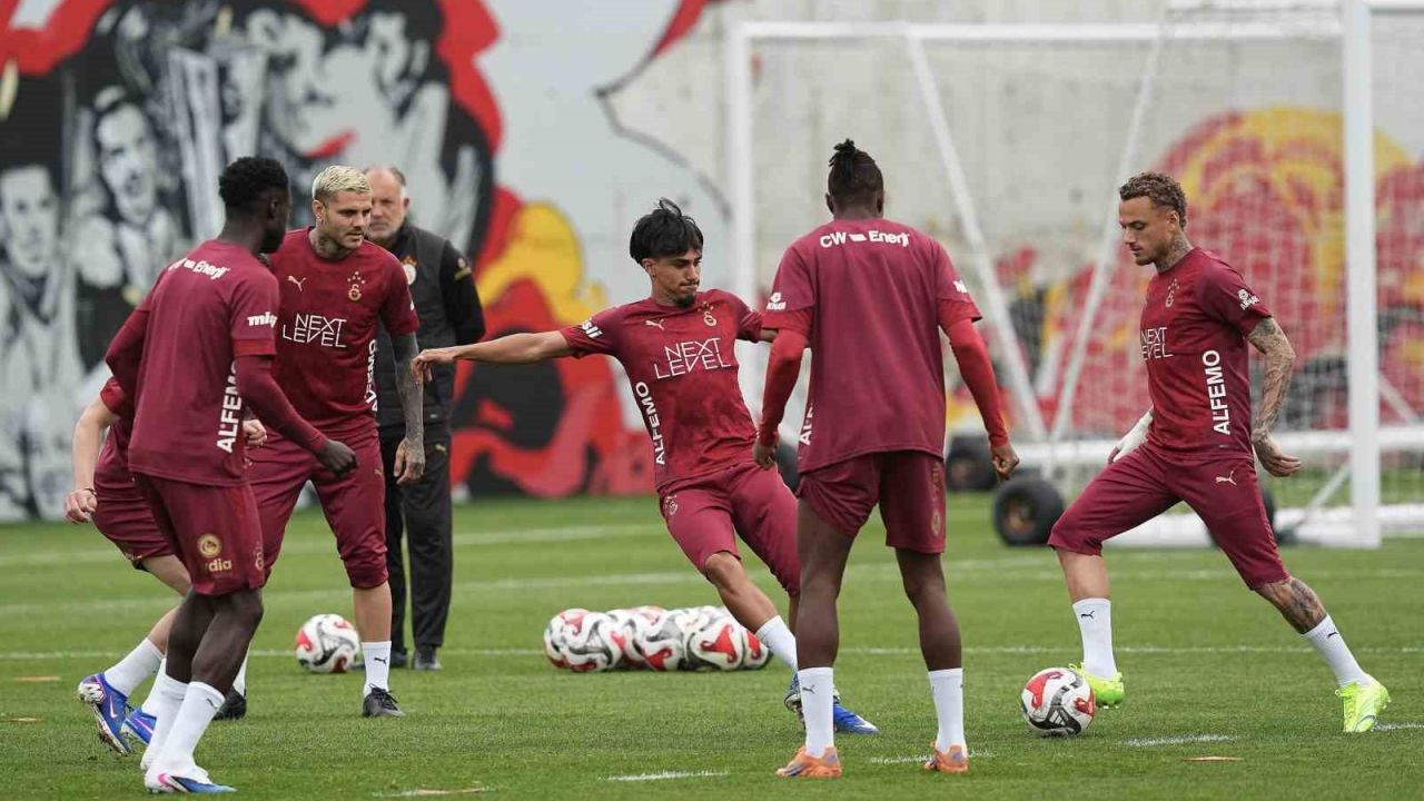 Galatasaray, Antalyaspor maçına hazır