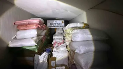 Gaziantep’te 6,8 milyon TL değerinde kaçak malzeme ele geçirildi