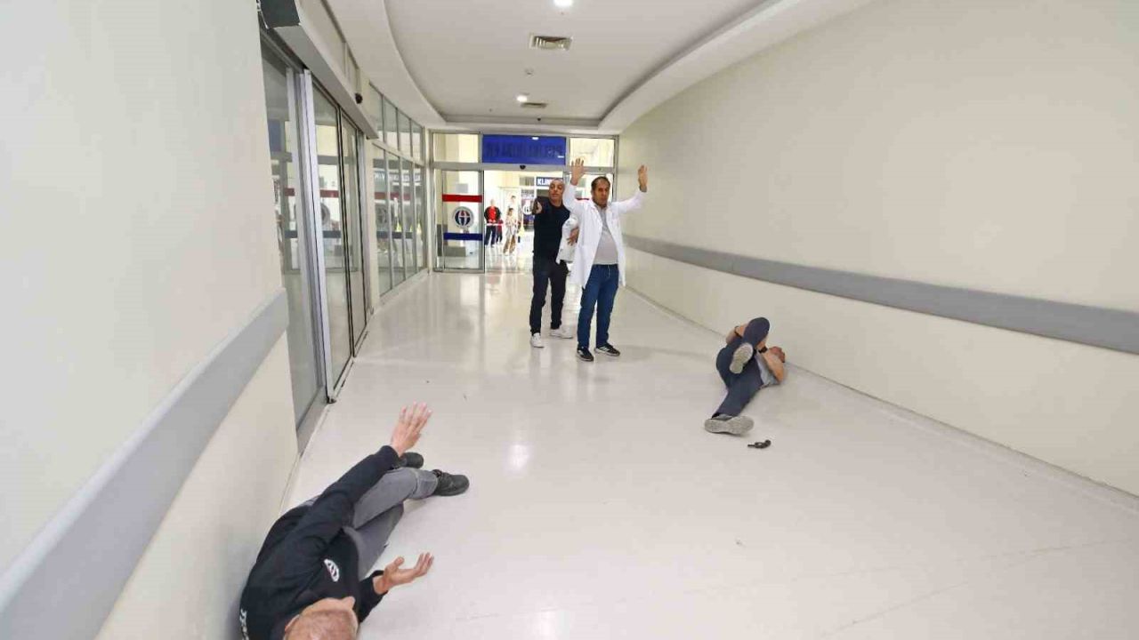 Gaziantep’te çocuk kaçırma olaylarına karşı gerçeği aratmayan ’pembe kod’ tatbikatı