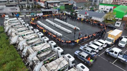 Gaziosmanpaşa’da "1 Mayıs Emek ve Dayanışma Günü" davul-zurna eşliğinde kutlandı