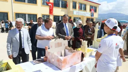 Genç kâşifler Mut’ta sahne aldı: 19 proje ilgi gördü
