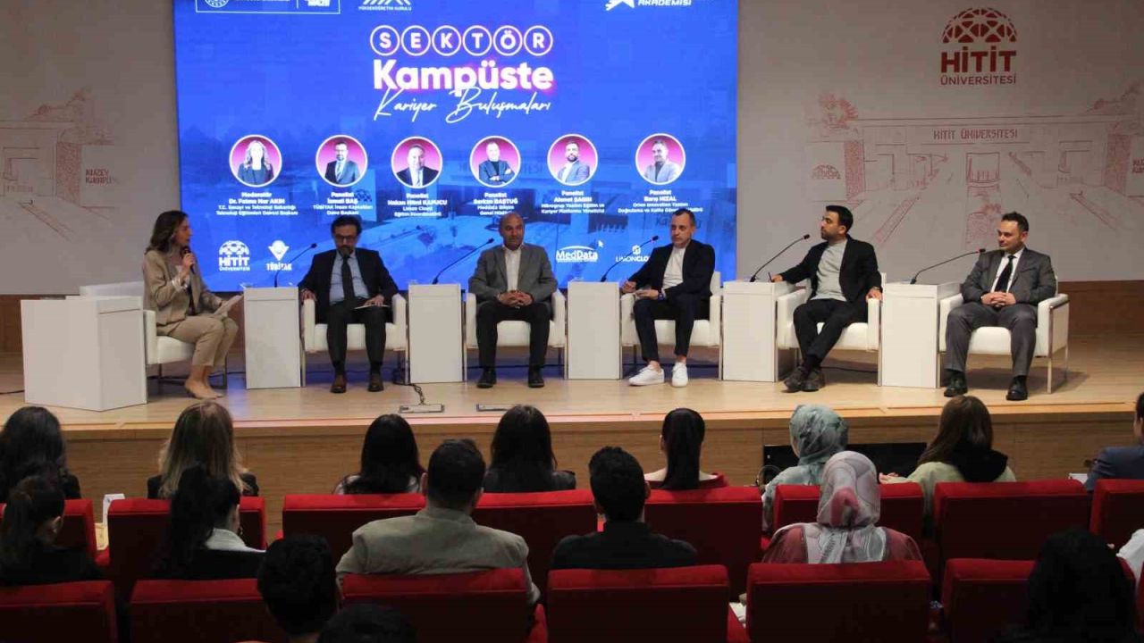 Hitit Üniversitesi’nde sektörün öncüleri öğrencilerle buluştu