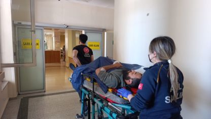 İki motosiklet çarpıştı: 1’i ağır 2 yaralı