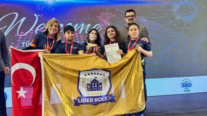 İstanbul Lider Koleji öğrencileri 3 kategoride 3 ödülle Roma’da