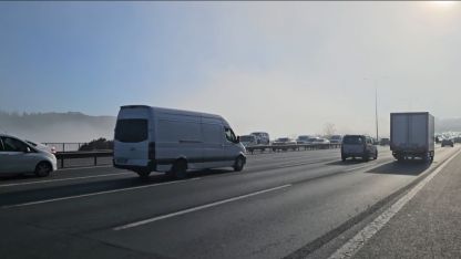 İstanbul’da yoğun sis: Boğaz hattı trafiğe kapatıldı