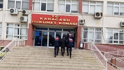 Karacasu’da ruhsatsız silahlar ve tarihi eserler ele geçirildi