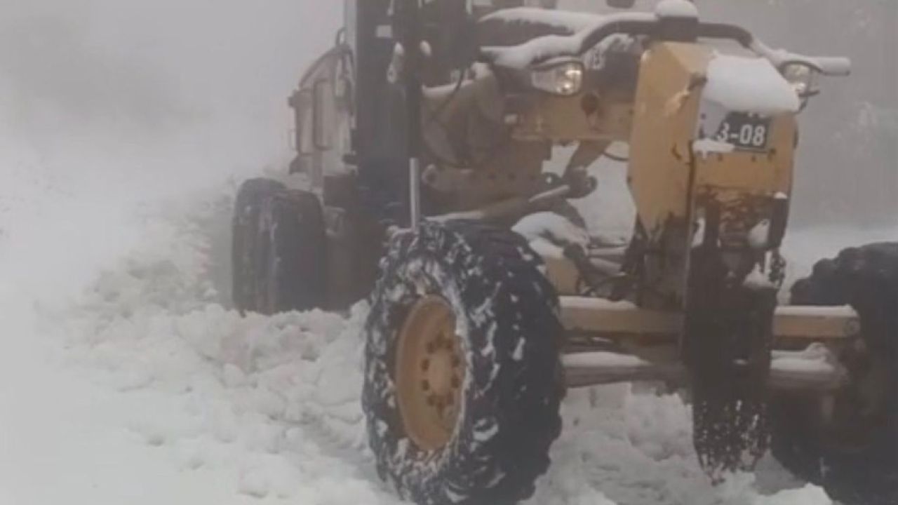 Kartepe’de bahar ayında kar ve buzlanma mesaisi