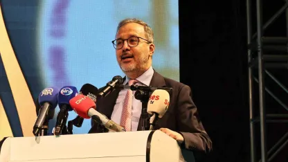Kasapoğlu: "Esnafımızı hakir görenlere asla müsaade etmeyeceğiz"