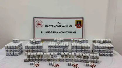 Kastamonu merkezli 3 ilde zehir tacirlerine operasyon: 16 tutuklama