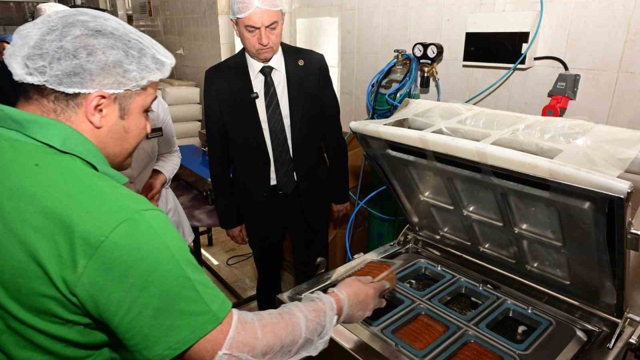 Kepez Vakfı’nın ekmek fabrikasında teknoloji ve kalite atağı