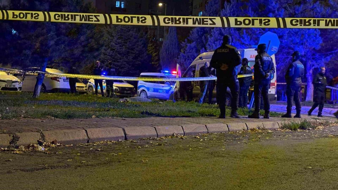 Konuşmak için çağırdığı eşini boğazını keserek öldüren sanığa ağırlaştırılmış müebbet