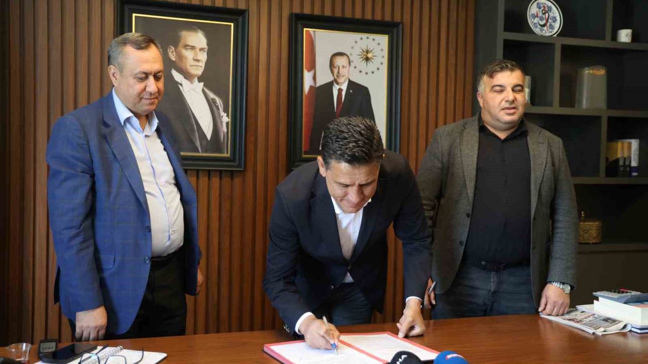 Kozan’da ikinci taziye evi için imzalar atıldı