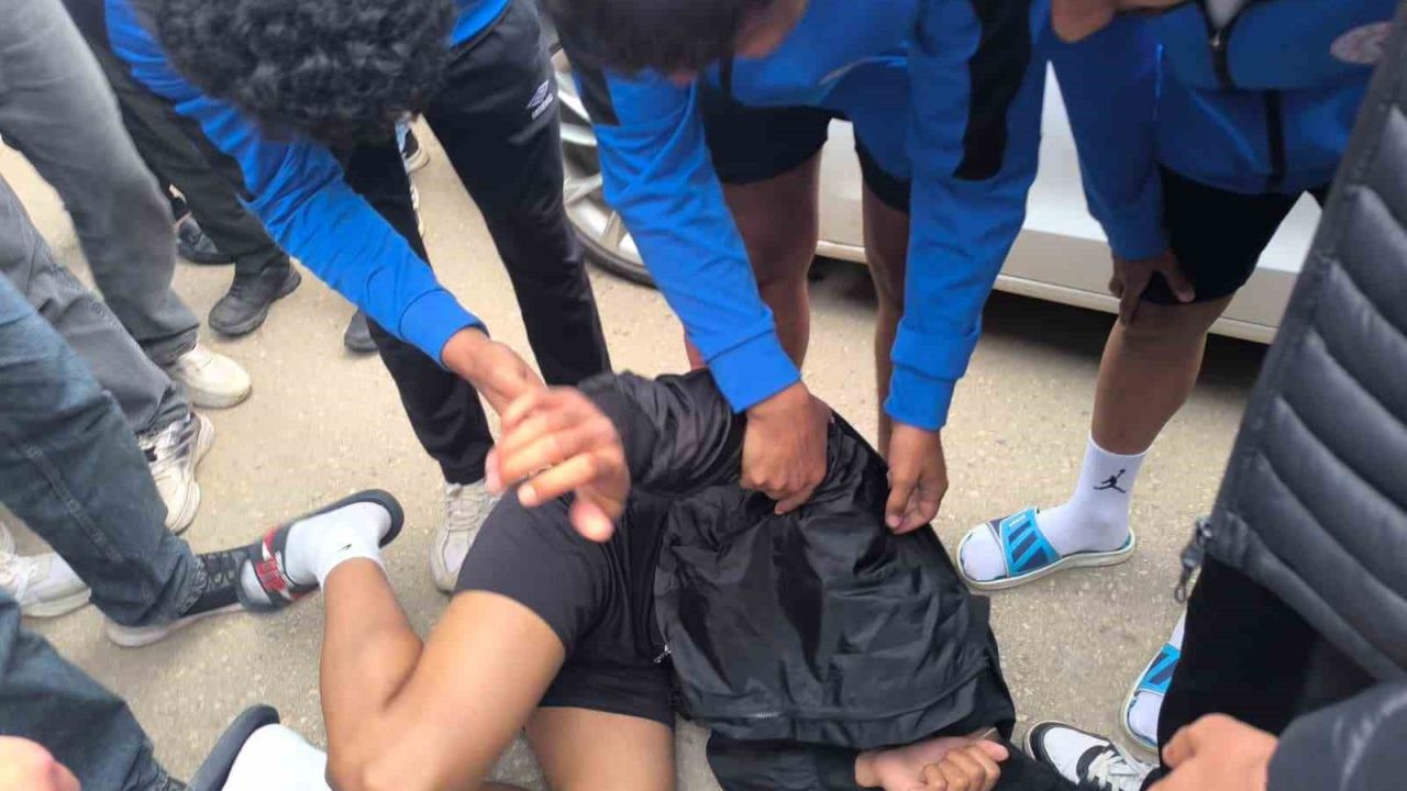 Kurtalan’da kutlama konvoyunda kaza: 1 yaralı