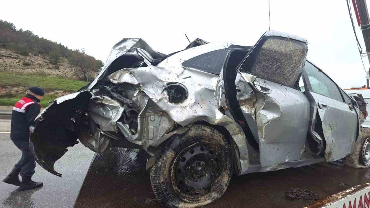 Kütahya’daki trafik kazasında ölü sayısı 2’ye yükseldi