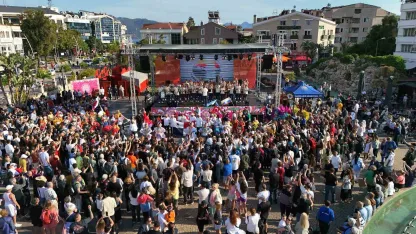 Marmaris’te Latin rüzgarı başladı