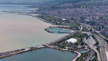 Mayıs yağmurları Karadeniz’i çamura boyadı