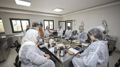 Mersin’de kadın üreticilere bitki çayı eğitimi