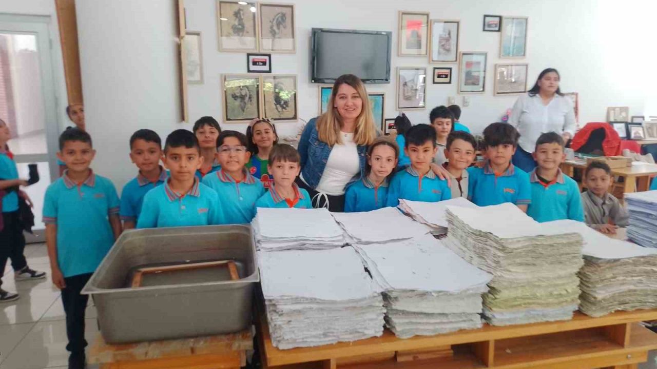 Minik öğrenciler ‘geri dönüşümü’ yerinde öğrendiler