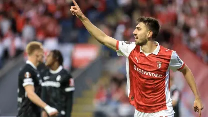 Nottingham Forest evinde Aston Villa’yı devirdi