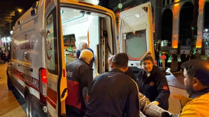 Osmaniye’de iki otomobil çarpıştı: 3 yaralı
