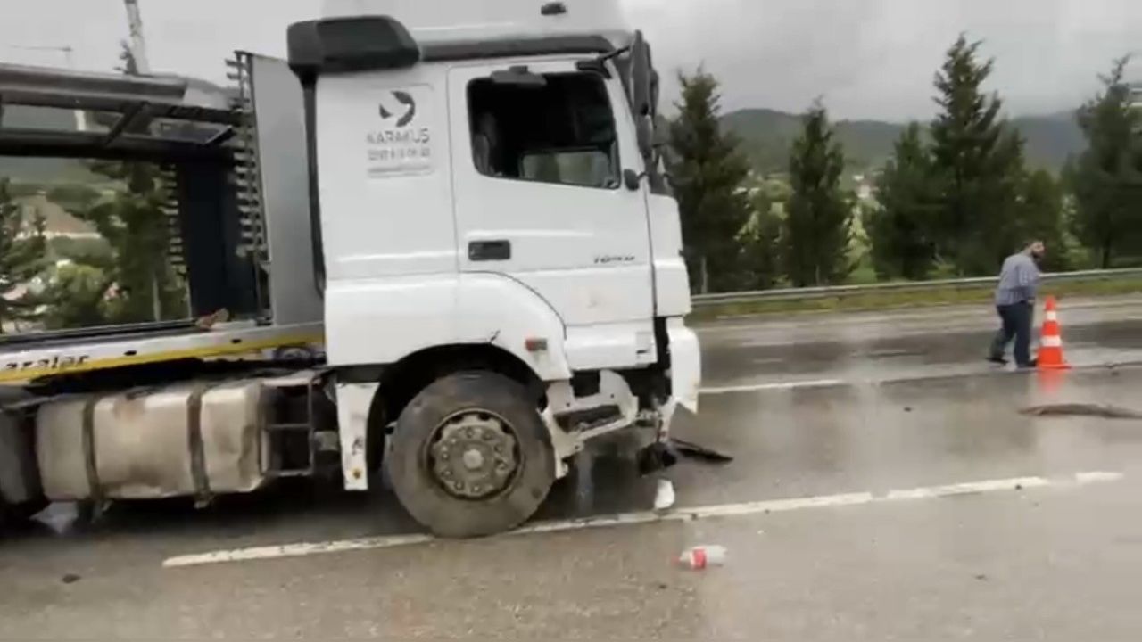 Osmaniye’de tır yağmurda savruldu