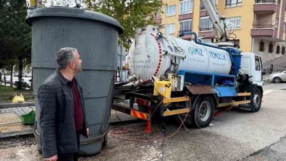 Pursaklar’da sistemli temizlik çalışmaları devam ediyor