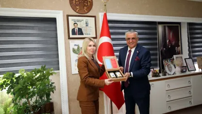 Rektör Özkan "Bu ayın sonunda CAR-T hücreleri ile lösemi ve lenfoma tedavilerine başlayacağız"