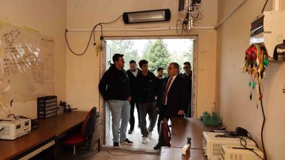 Rektör Prof. Dr. Altun öğrenci ziyaretlerini sürdürüyor