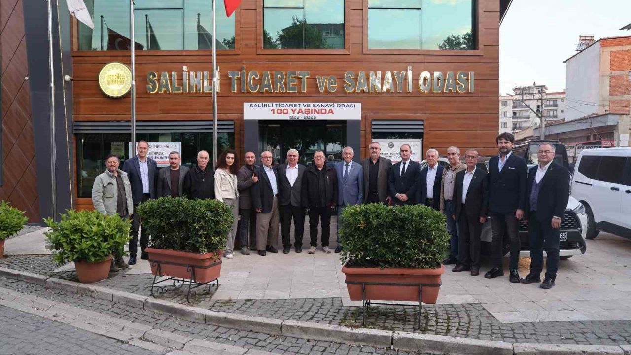 Selendi’nin gölet sorunu ekonomiyi zorluyor