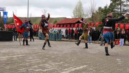 Sivas’ta Hıdırellez kutlamalarında kış ile bahar adeta iç içe geçti