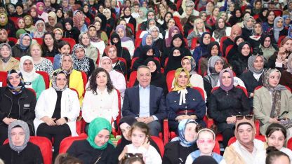 Sultangazi Belediyesi’nden anneler için ’Bir Ninniyle Değişir Dünya’ etkinliği