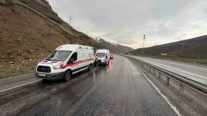 Tatvan’da trafik kazası: 2 yaralı