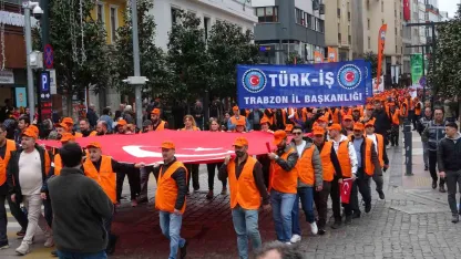 Trabzon’da 1 Mayıs İşçi Bayramı coşkusu