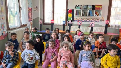 Trafik ekiplerinden hem eğitim hem denetim