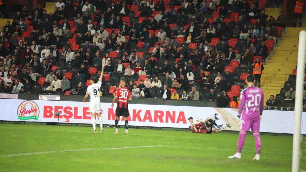 Trendyol Süper Lig: Gaziantep FK: 0 - Beşiktaş: 2 (Maç sonucu)