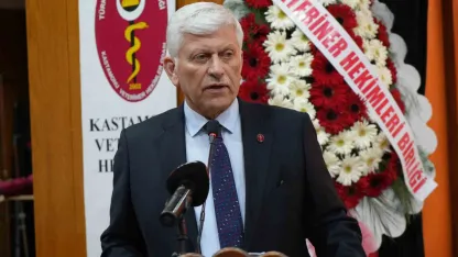 Türk Veteriner Hekimleri Birliği Merkez Konseyi Başkanı Eroğlu: "Veteriner hekimlerin sağlık meslek grubu içinde yer alması önemli gündemlerimizden biri"