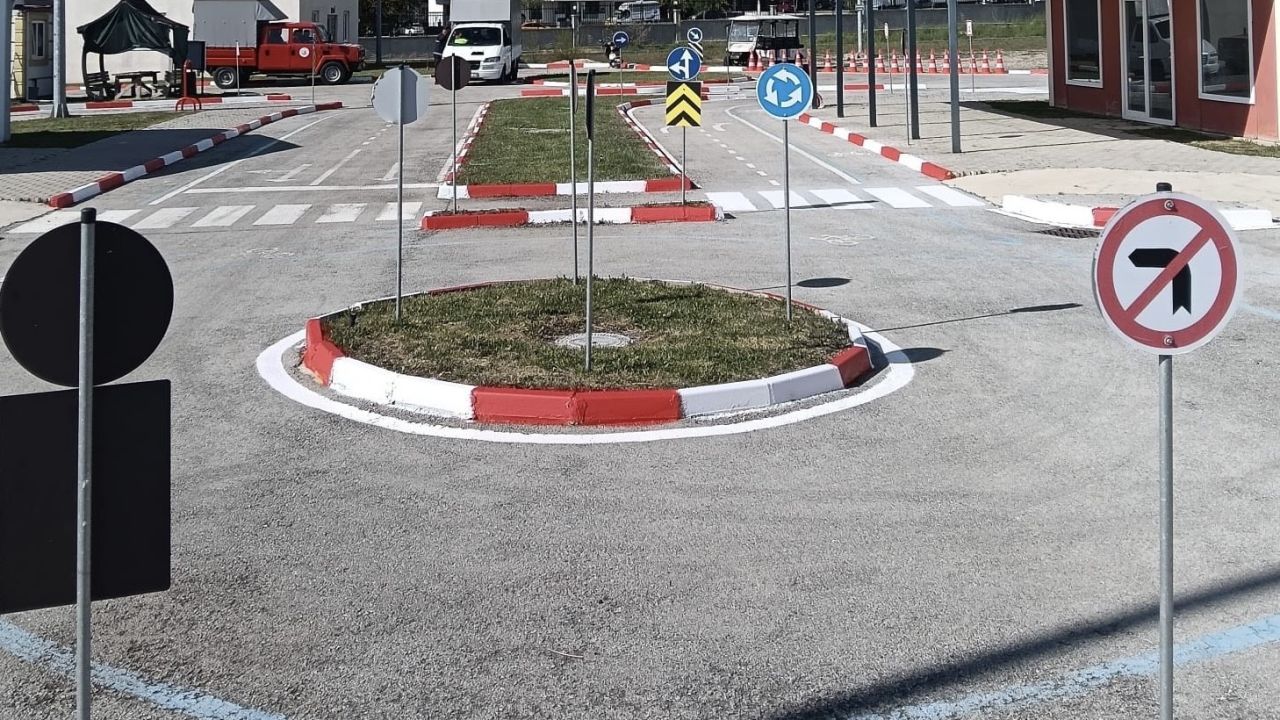 Uşak Çocuk Trafik Eğitim Parkı yenileniyor