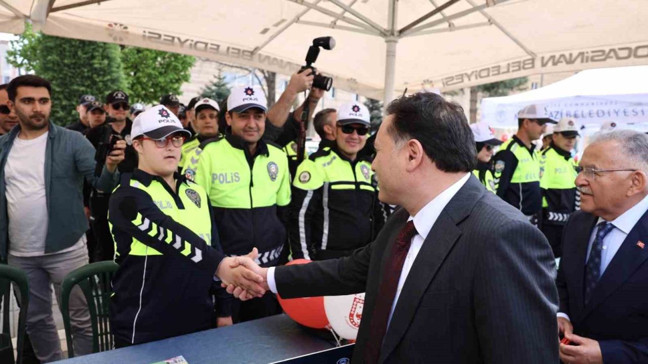 Vali Çiçek: "Ölümlü trafik kazalarında yüzde 60’lık bir düşüş var"