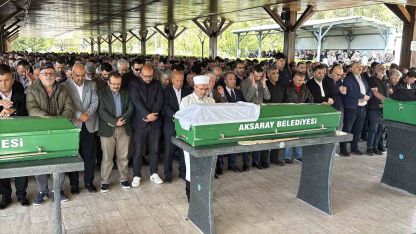 Yangında ölen yaşlı kadın son yolculuğuna uğurlandı