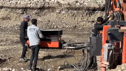 Yüksekova’da depreme dayanıksız olduğu için yıkılan okul "Jet Grout" sistemiyle yeniden yükseliyor