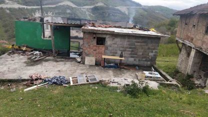 Zonguldak’ta çıkan yangın yaşlı çiftin evini küle çevirdi